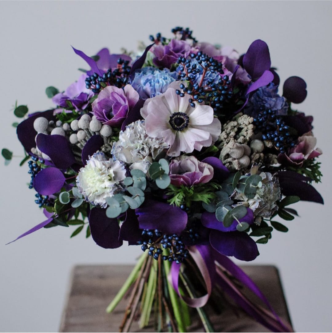 Buchet Premium Mov cu Anemone și Flori de Primăvară