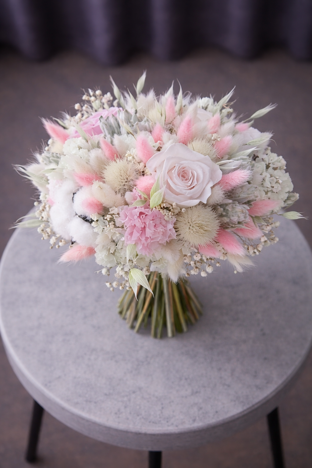 Buchet mireasa din flori criogenate Nr 1