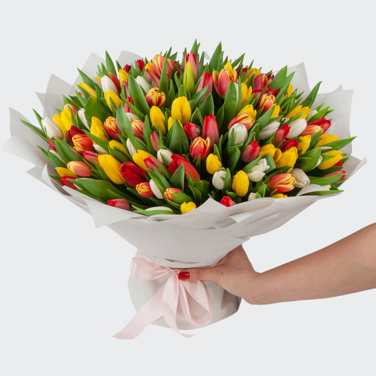 buchet din 151 lalele multicolore