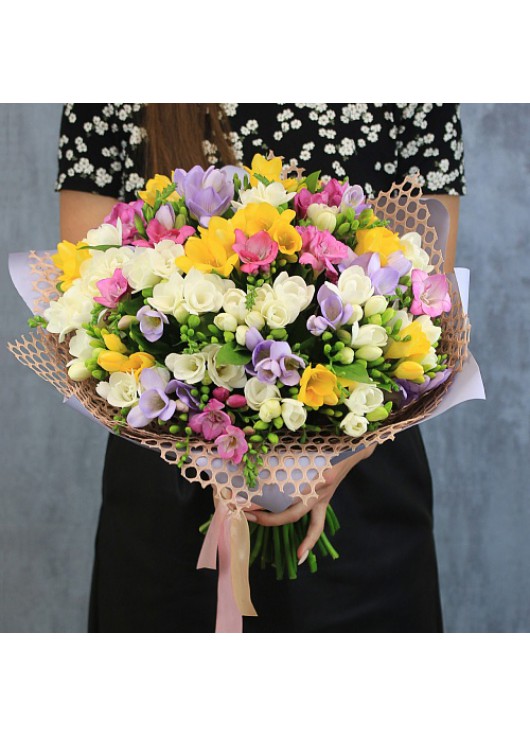 Buchet 51 Frezii Multicolore