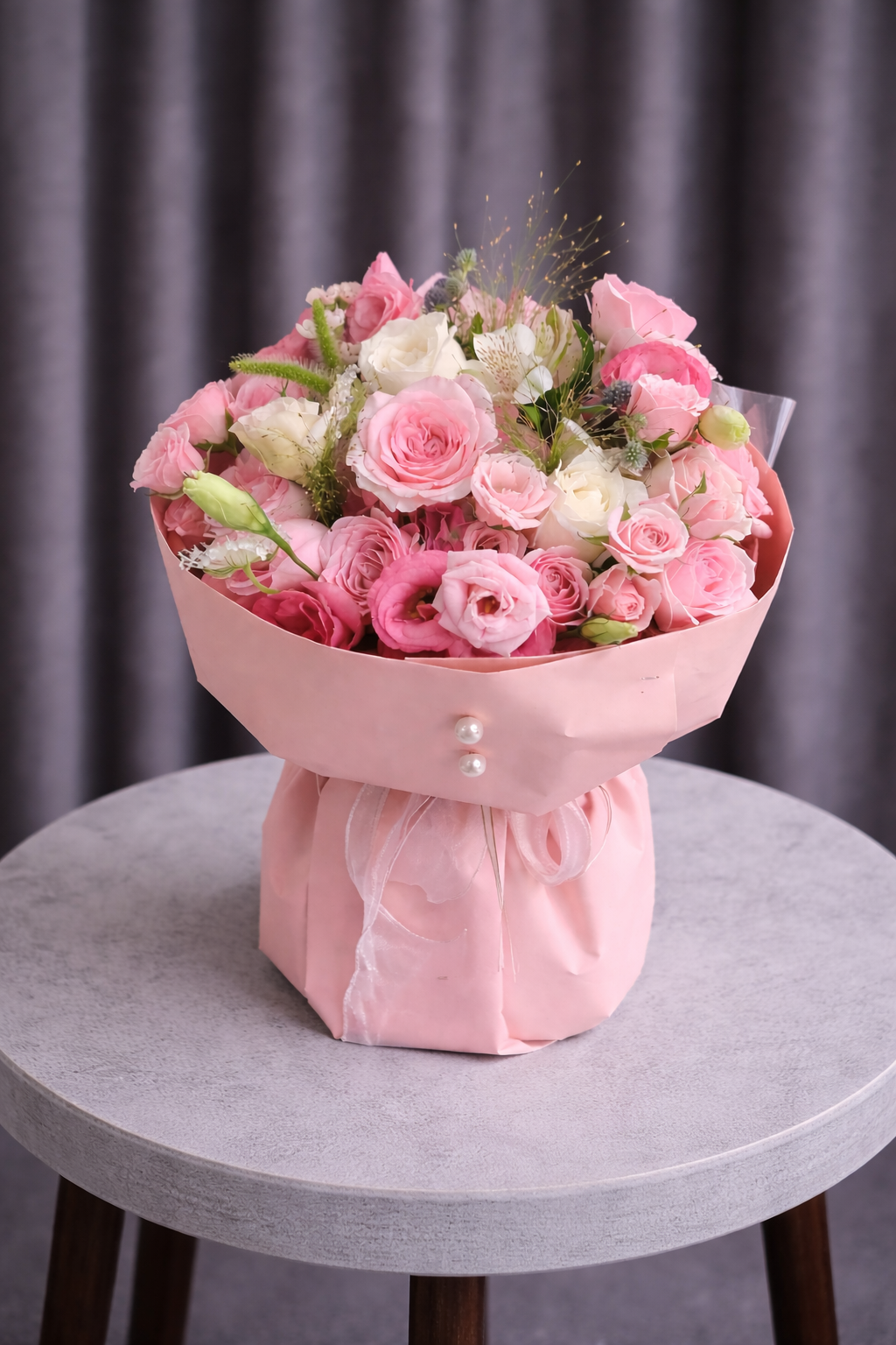 Buchet Trandafiri Roz și Lisianthus