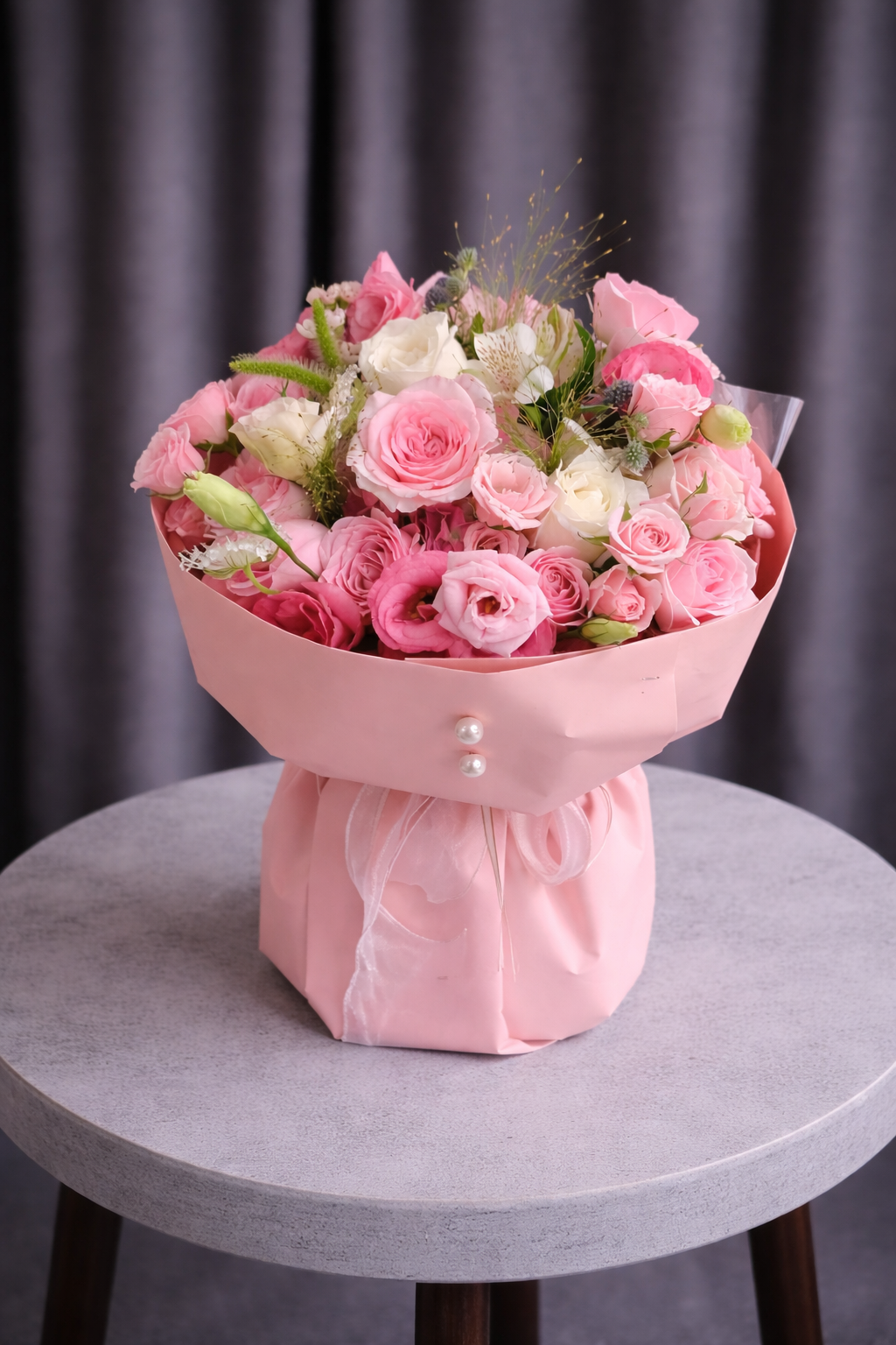 Buchet Trandafiri Roz și Lisianthus